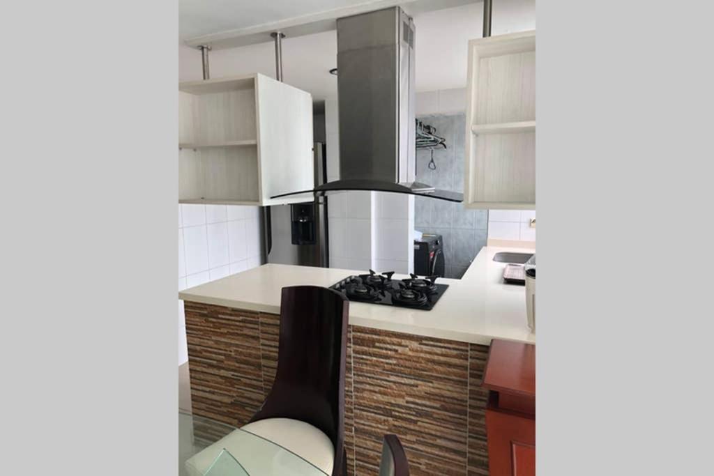 Apartamento amoblado con Excelente ubicación Pereira Exterior foto